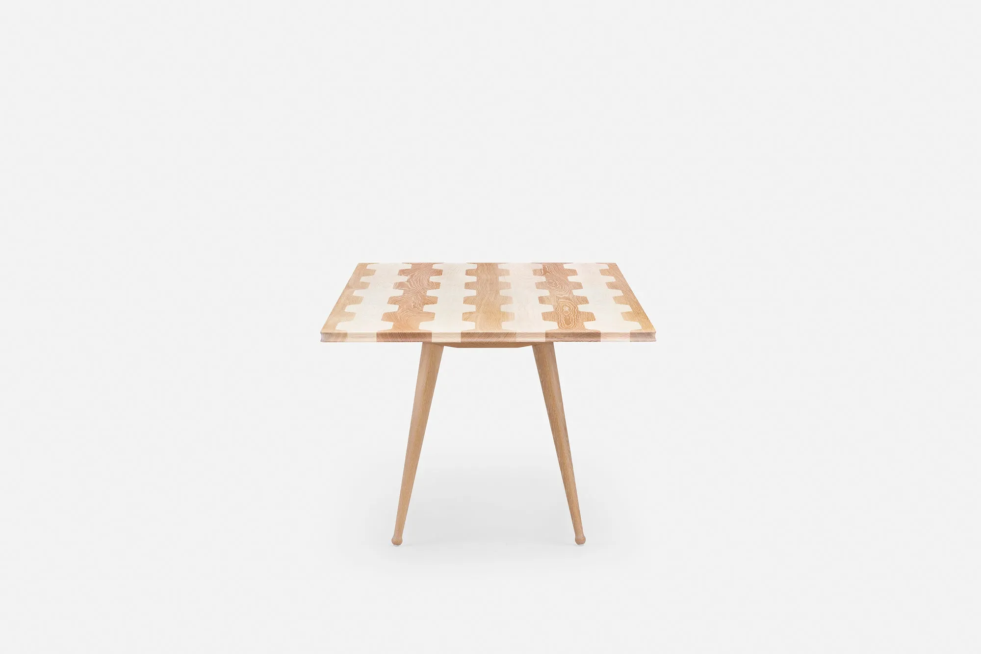 TAVLI DINING TABLE