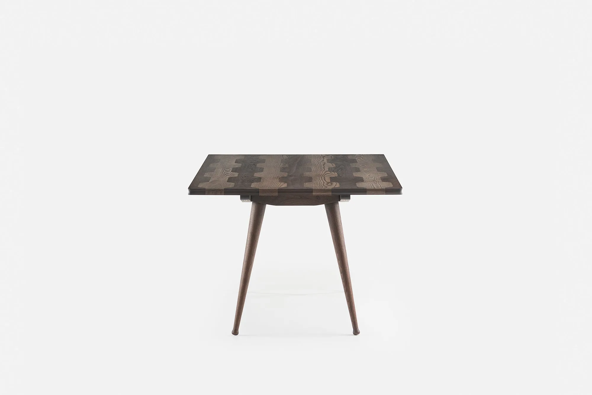 TAVLI DINING TABLE